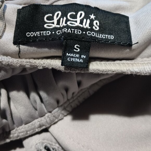 Lulu's Formal Backless Mini Dress Gray S NWT - Picture 10 of 10